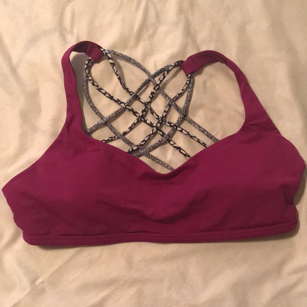 Lululemon Free to be Wild bra